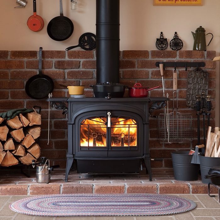 pech-kamin-vermont-defiant-transition-style-classic-black-3.jpg